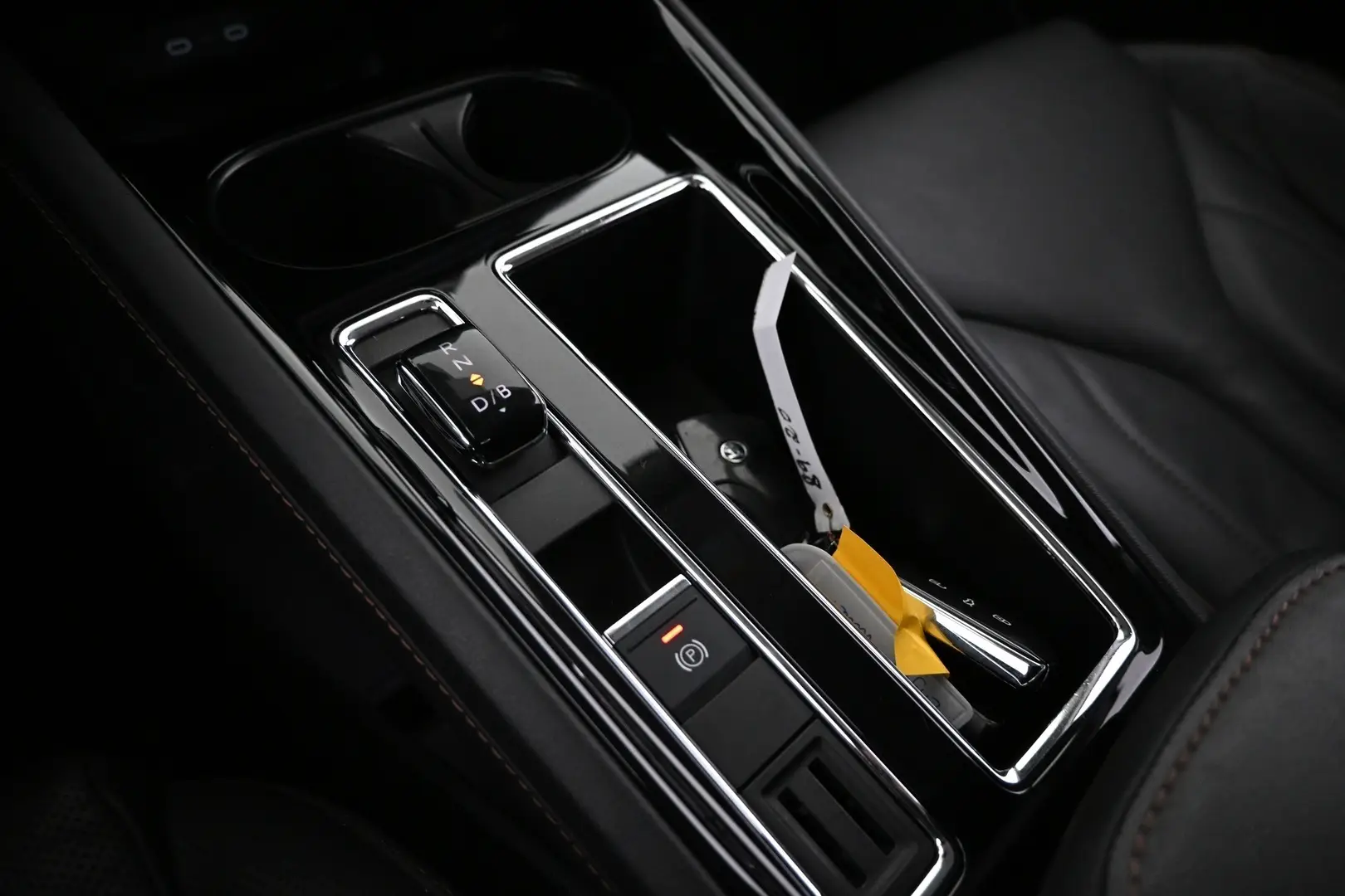 Car Image - 4blpz6SkJLkrXr4fKDBEL6