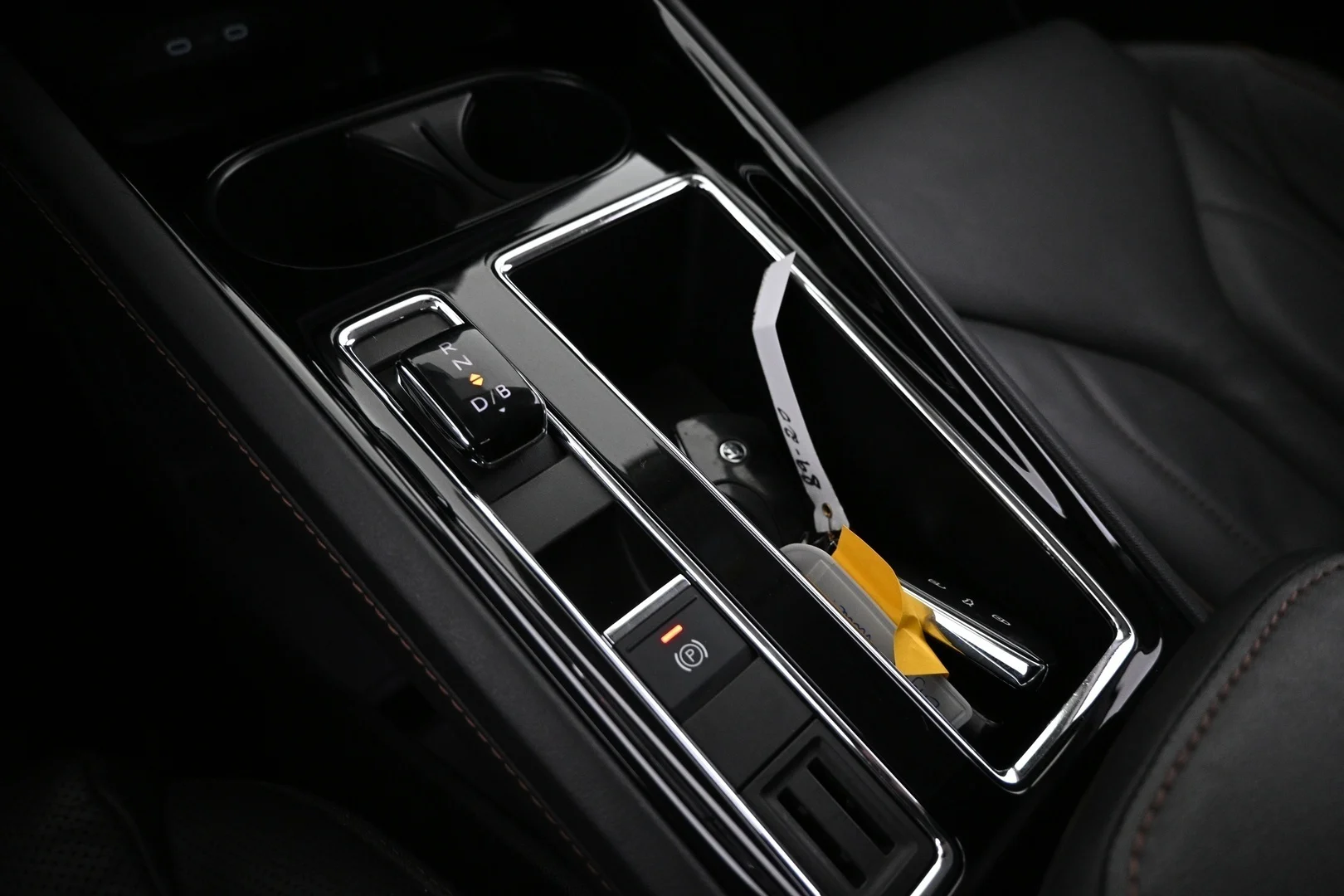 Car Image - 4blpz6SkJLkrXr4fKDBEL6