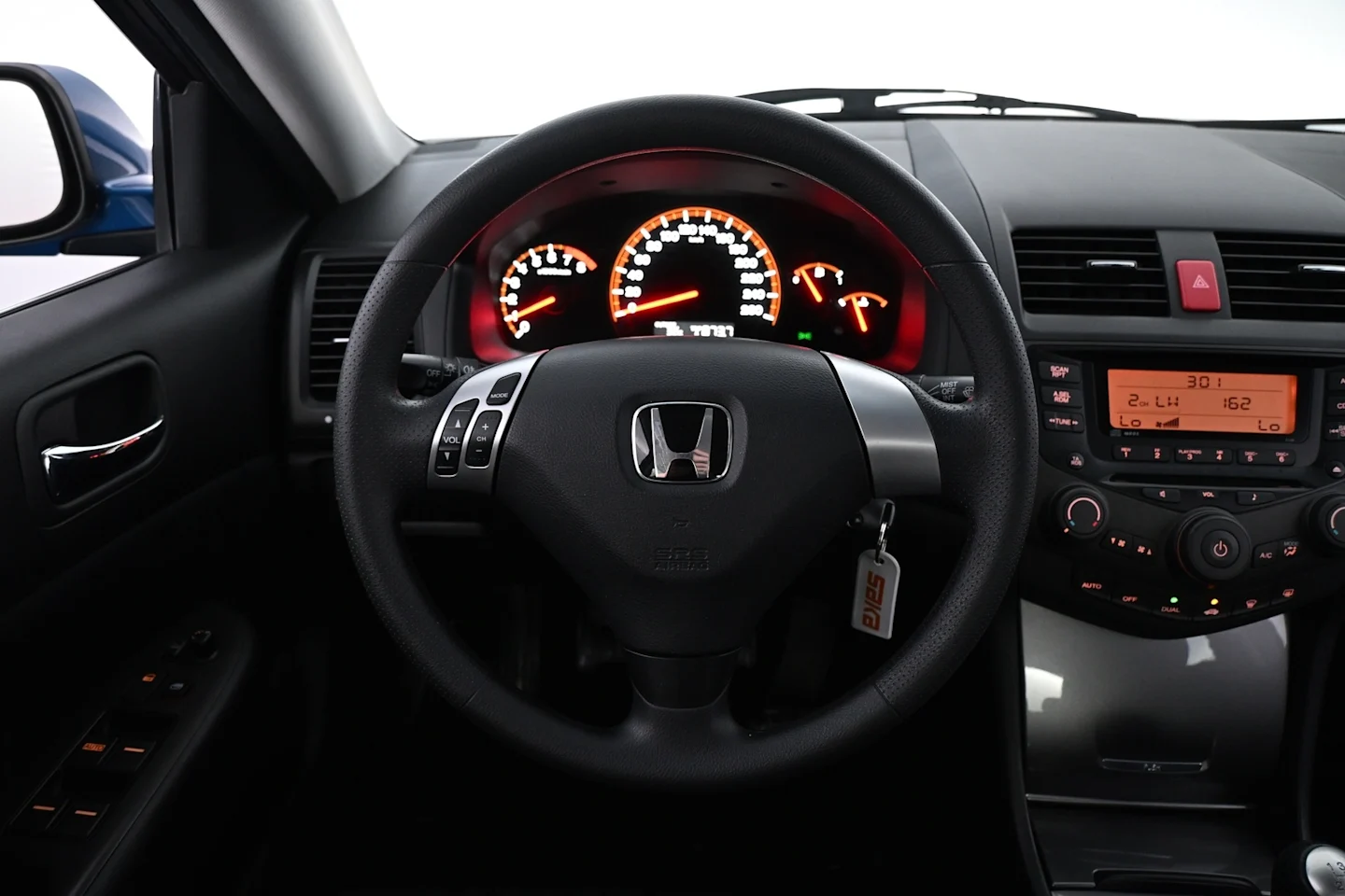 Car Image - 2Nk6nvr1EephMsoVX4Rrmr