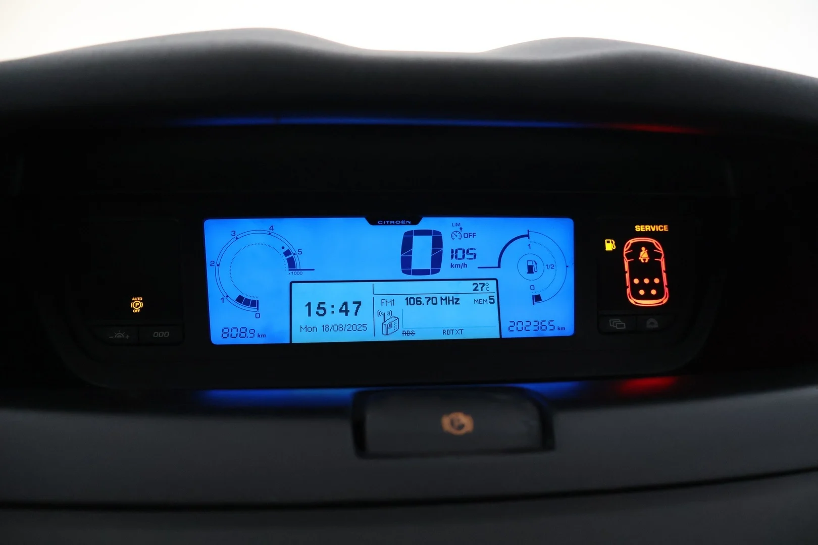 Car Image - 4BSynCsQpQM8A2OSWrBPbo