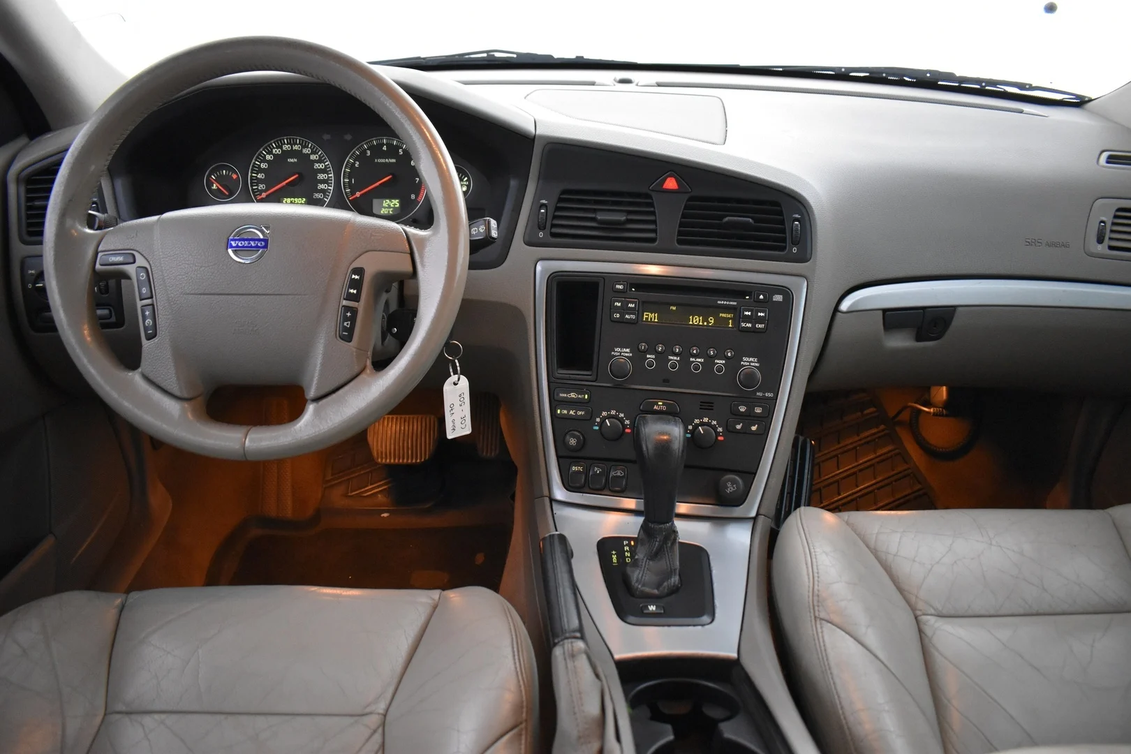 Car Image - 1kXgwnDaiCAZtPM97xfhIW