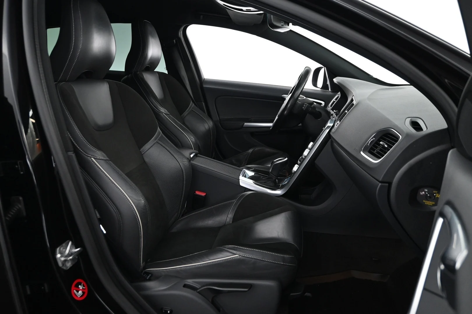 Car Image - 3Io3ctpiG6kPcK0kxYHIiC