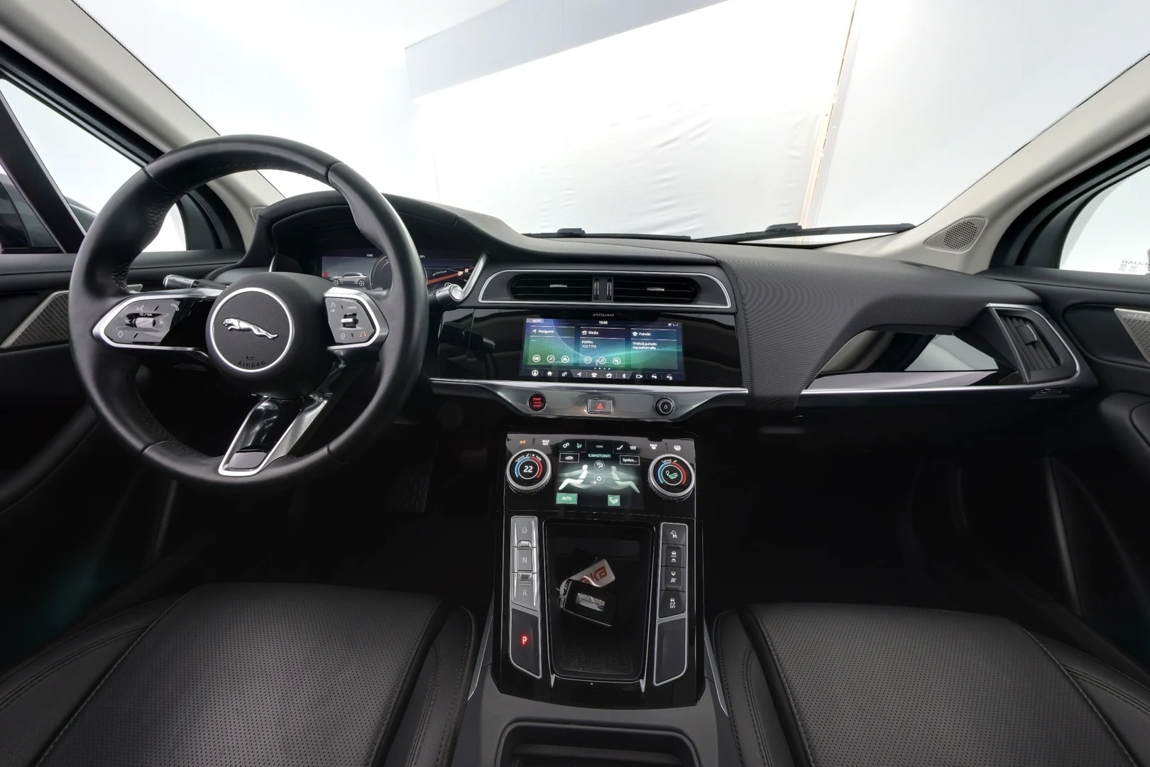 Car Image - 28n93X5WGVX9J91S1fyi4P