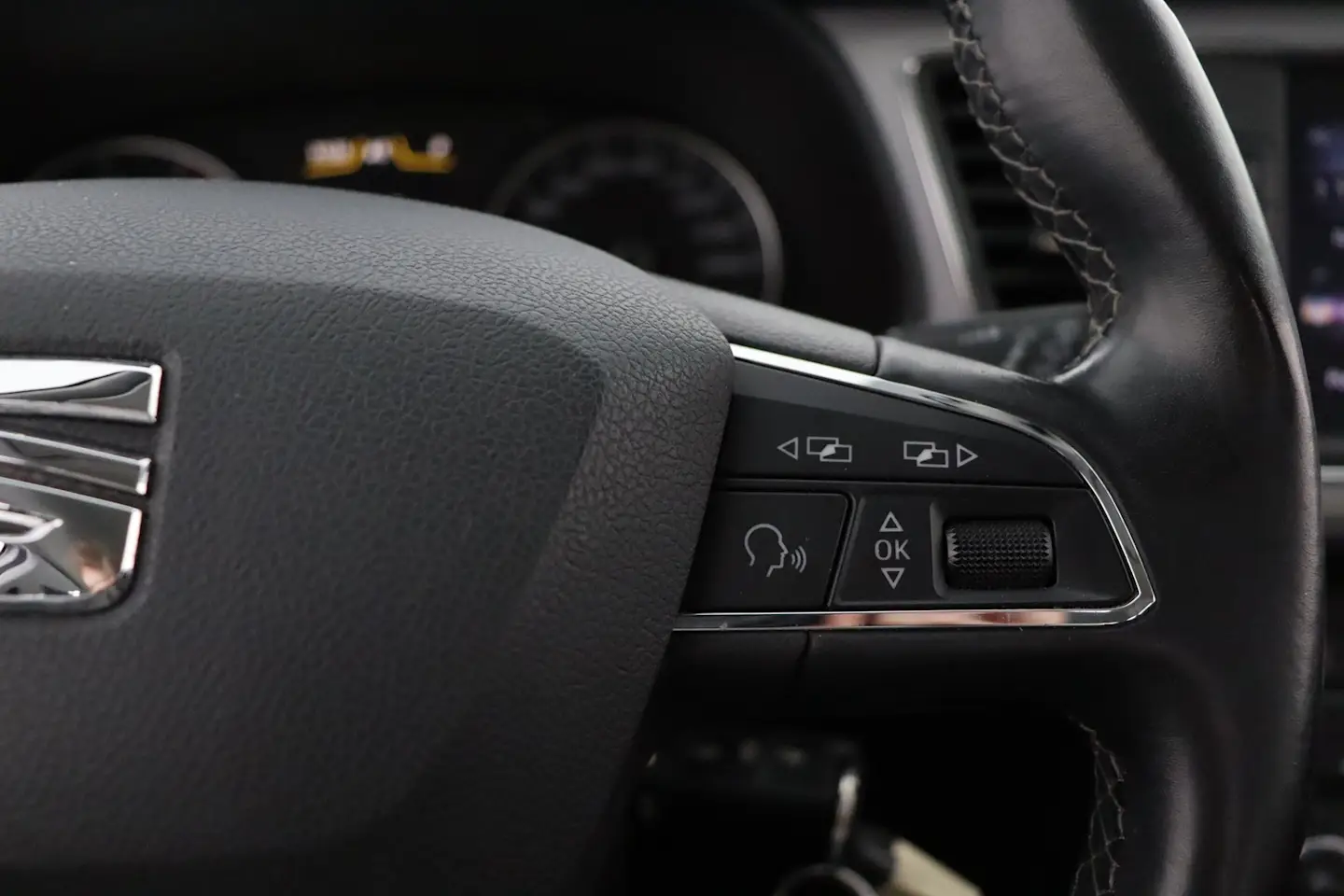 Car Image - 5cY82sDcFQuFPFrjIyVrIg