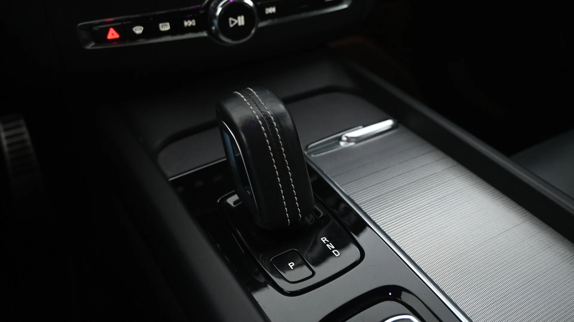 Car Image - 4PWldkT2jpYwb3dFEdUk6O