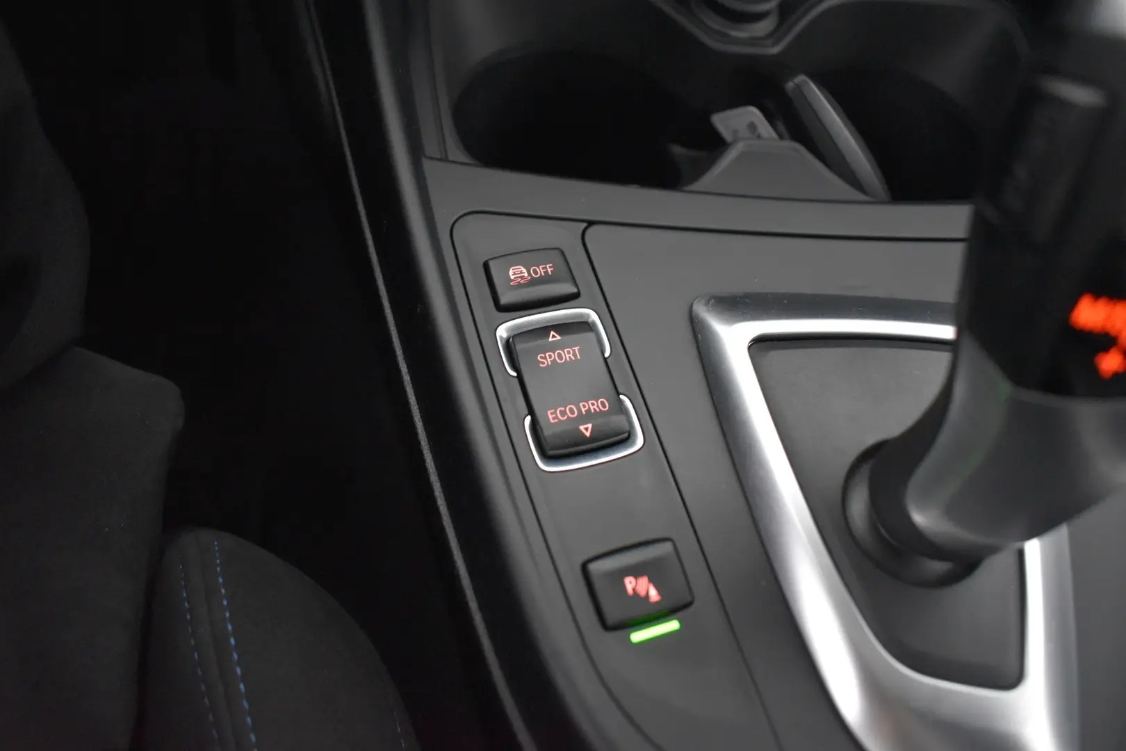Car Image - 4Iu4MREBDcgdH2WQc3CKyN