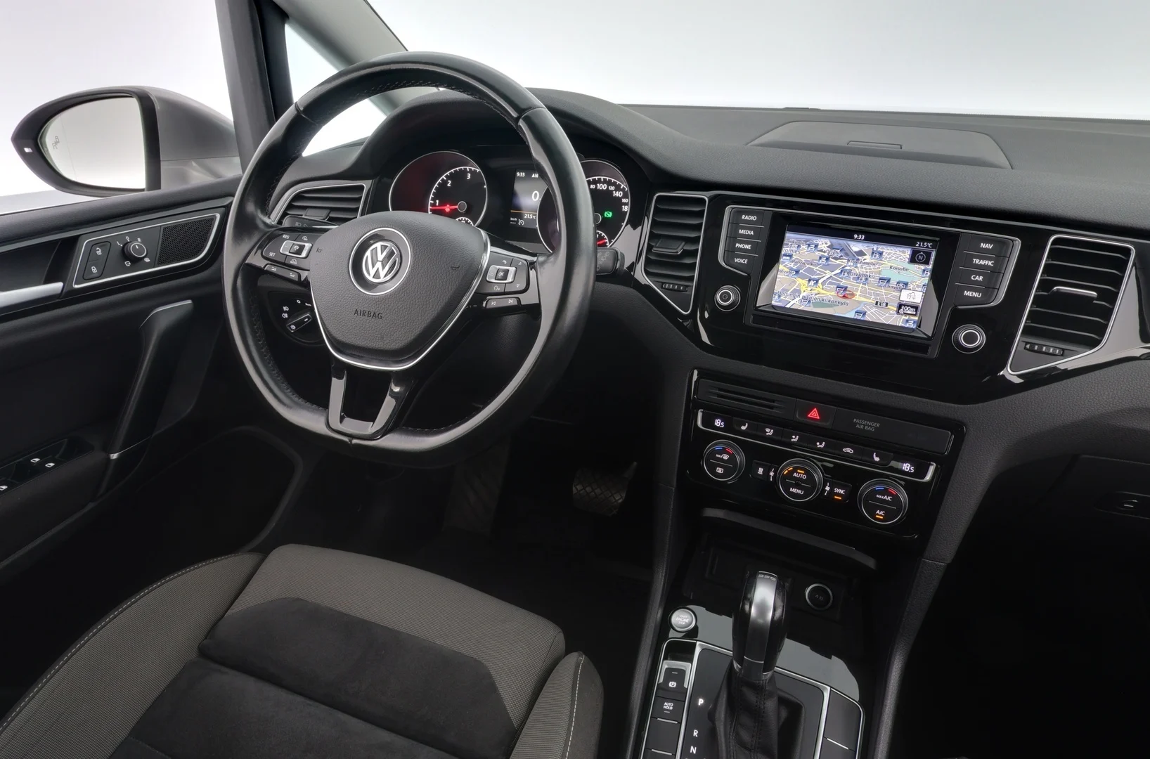 Car Image - 5SeoVFVNLk5K3T7wAUAroG