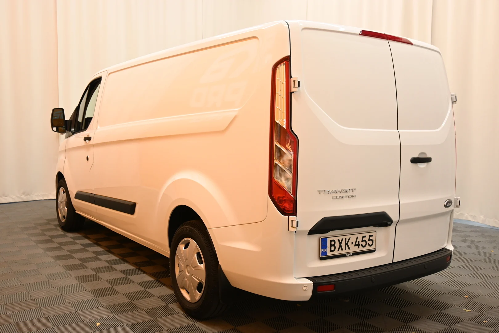 Car Image - Hhse1Nml9vbK4jRyU7K1Z