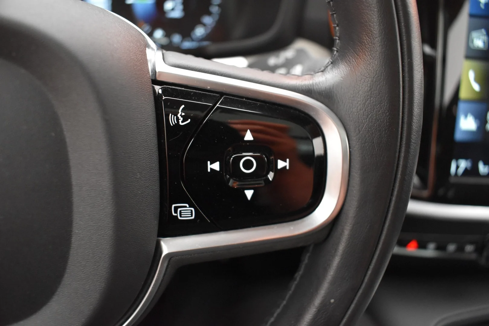 Car Image - 5Sh7Kk7bySMqZpgRxiyyYF