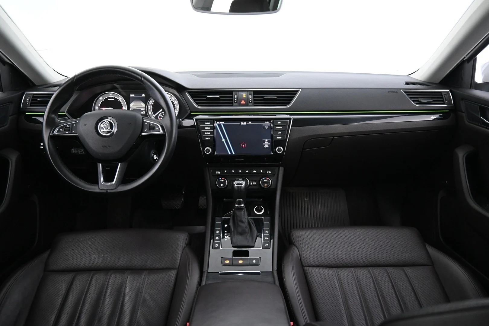 Car Image - 3cg8e9y12WzkCdigtxznQv