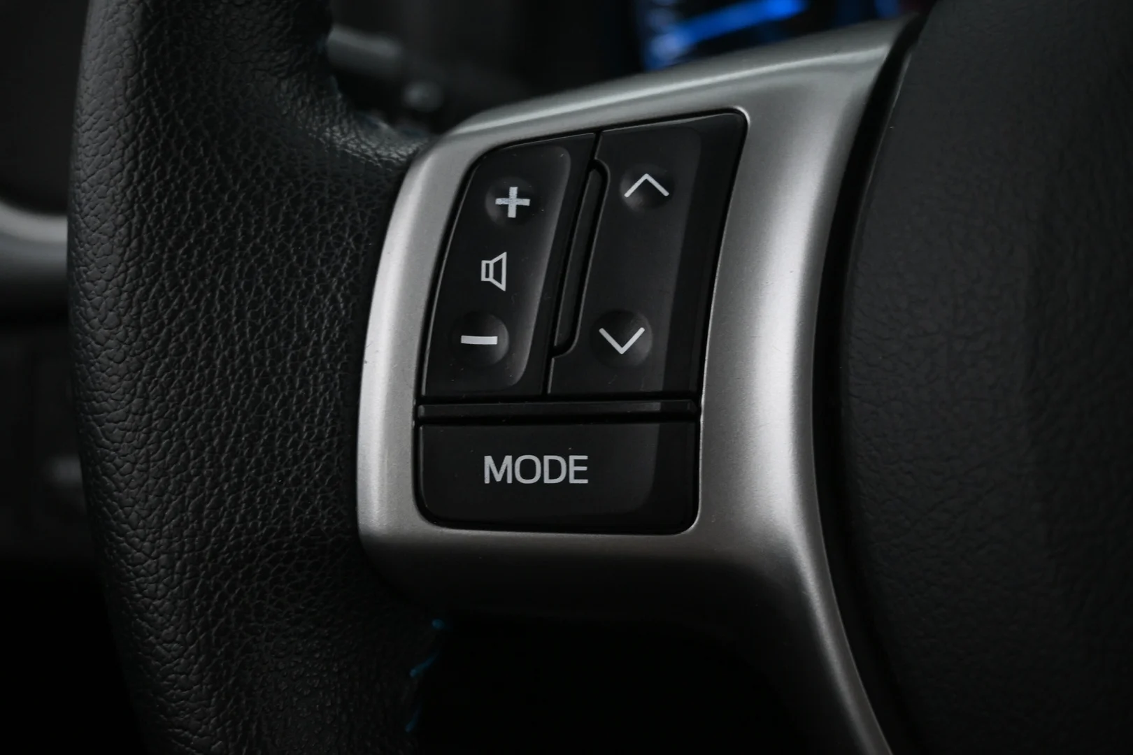 Car Image - 5os6hJ2ZTwU9KkR6qMh5ev
