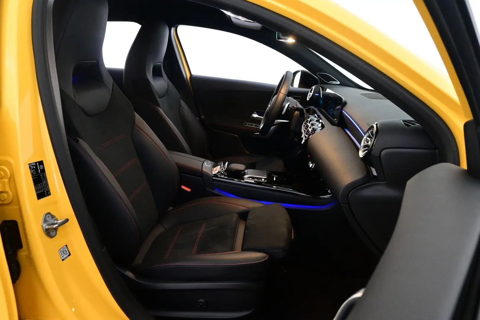 Car Image - 3e7RG8HleVXFt3MjgG4Dzu
