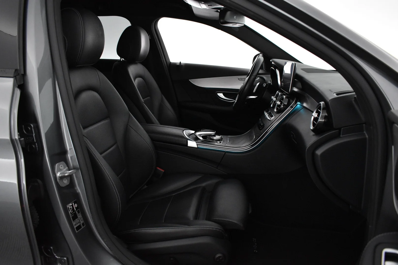 Car Image - 1OSYvXC0nUNPGHkwkLjOMa