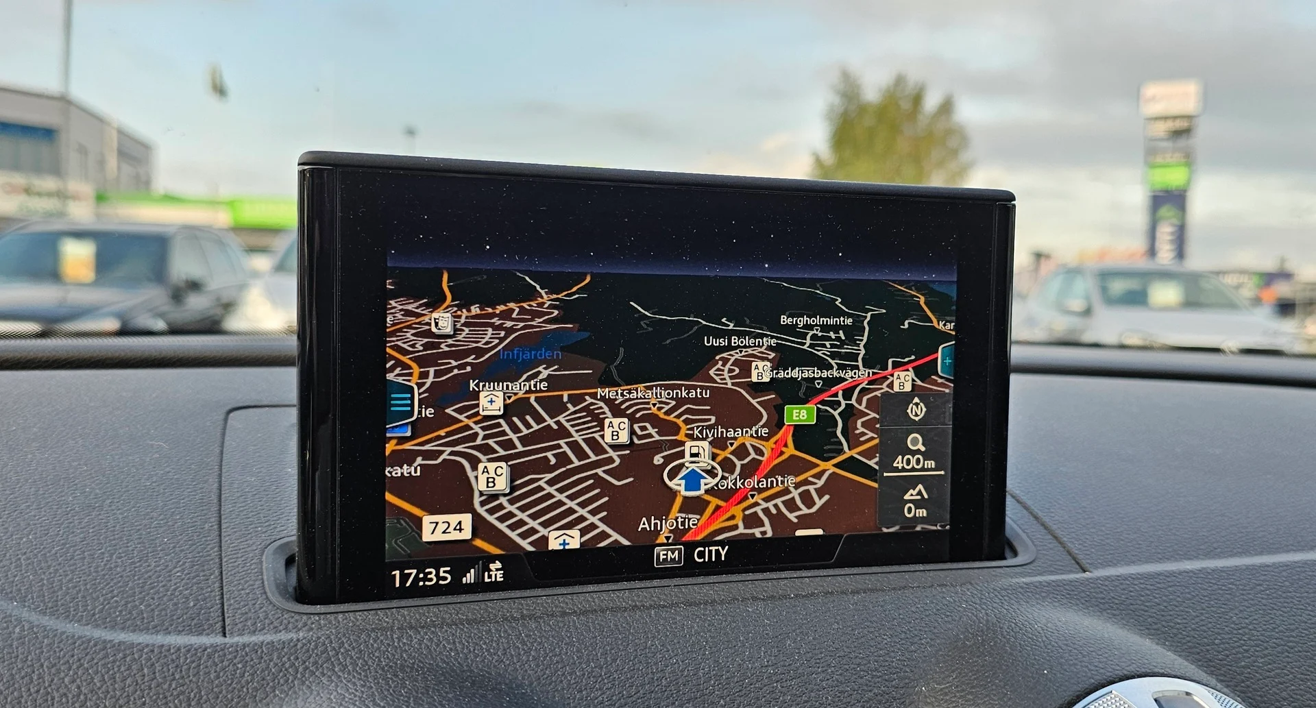Car Image - 1NMNCQbOkyUr4GHb0u0PUf
