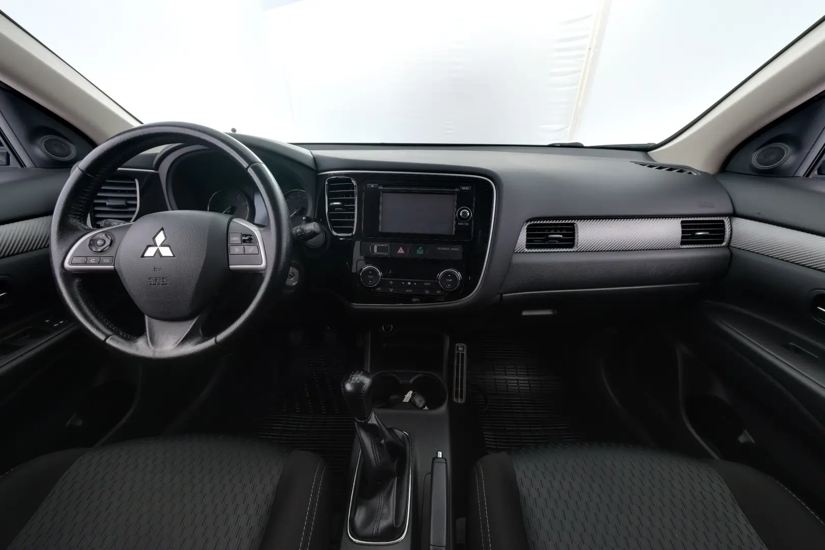 Car Image - 6KDwHeRkI4WC1pYMOCYXhX