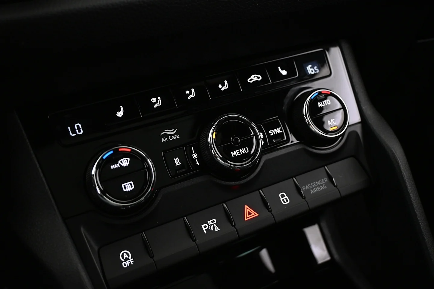 Car Image - 5awWrUO03SXYfw9SkFBndF