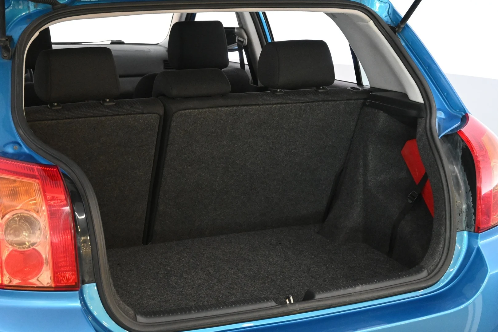Car Image - 7Mf5w5iMMIc4rYbswMJ9ey