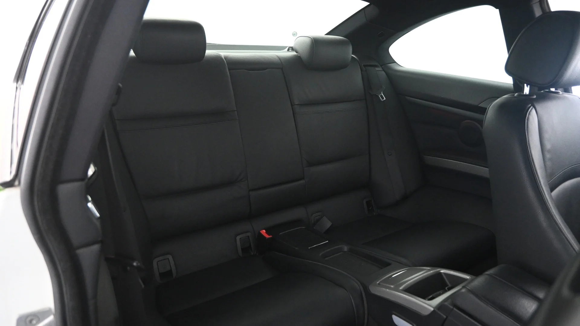 Car Image - 7E0QsYqnnMzt8LCrWxGStc