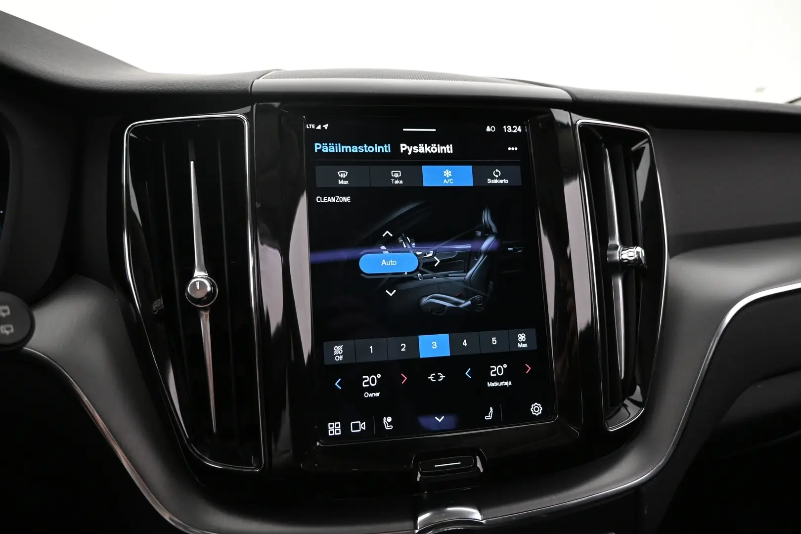 Car Image - 5fAe54WcQCNzOW17Qv1Aca