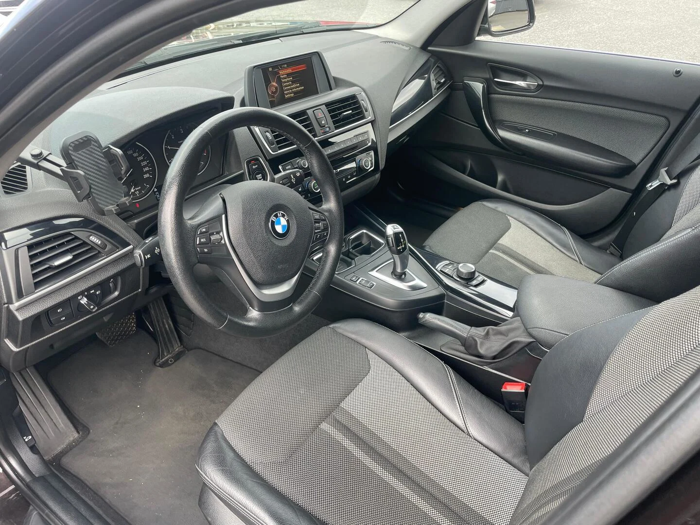 Car Image - 2npiHLZb4VmC2A1BQahaTZ