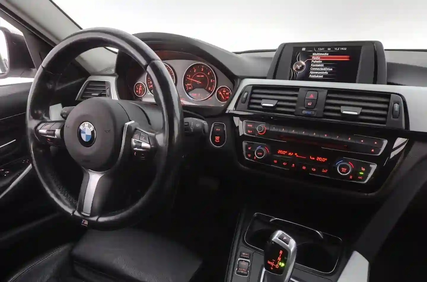 Car Image - 7uDwTd9yiFSF0mu9nd8U1c