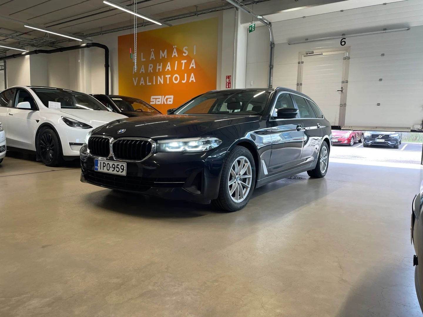 Car Image - 24I73UpiGtB3IxS43OGdEf
