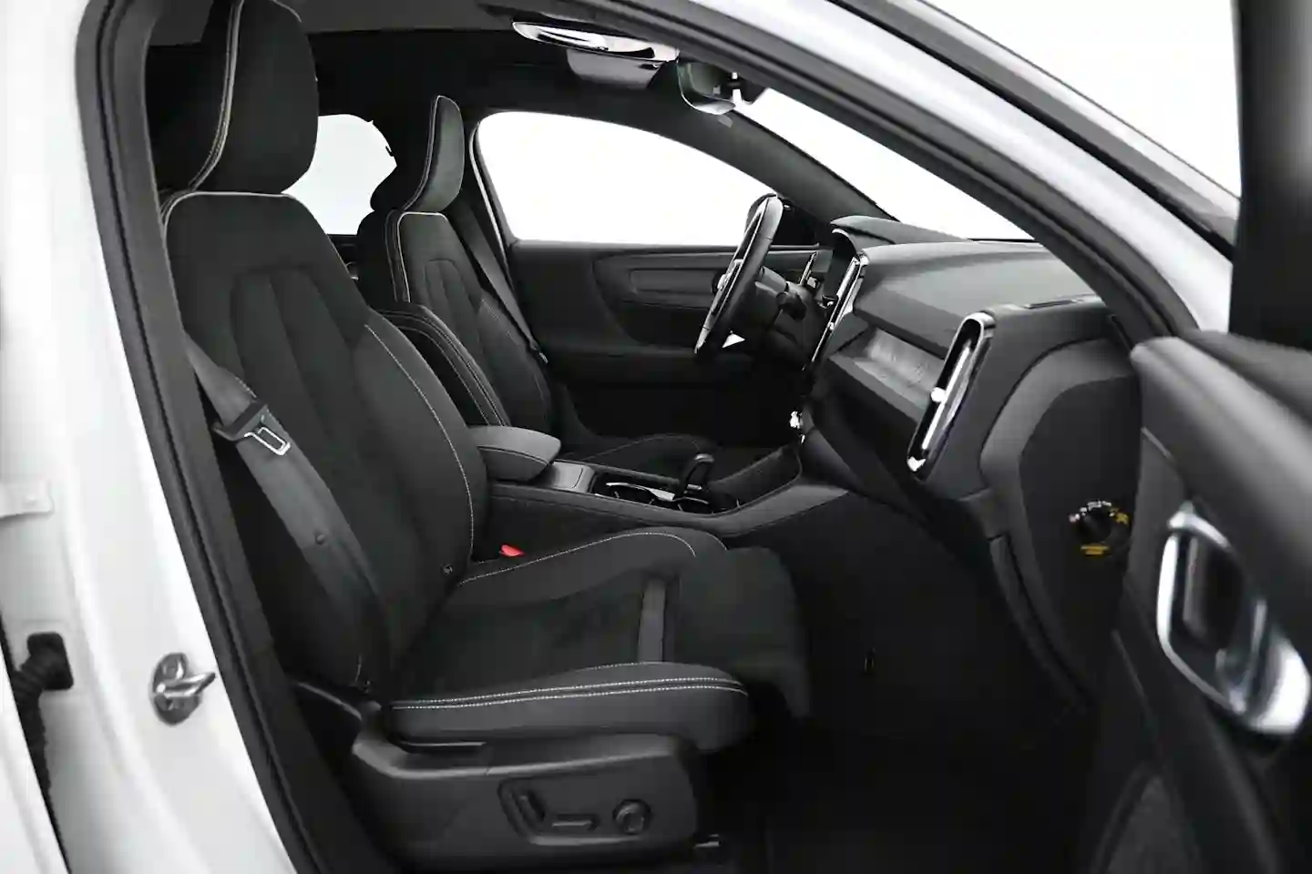 Car Image - 4UfiL8N8RRCDPUzE5zffQo