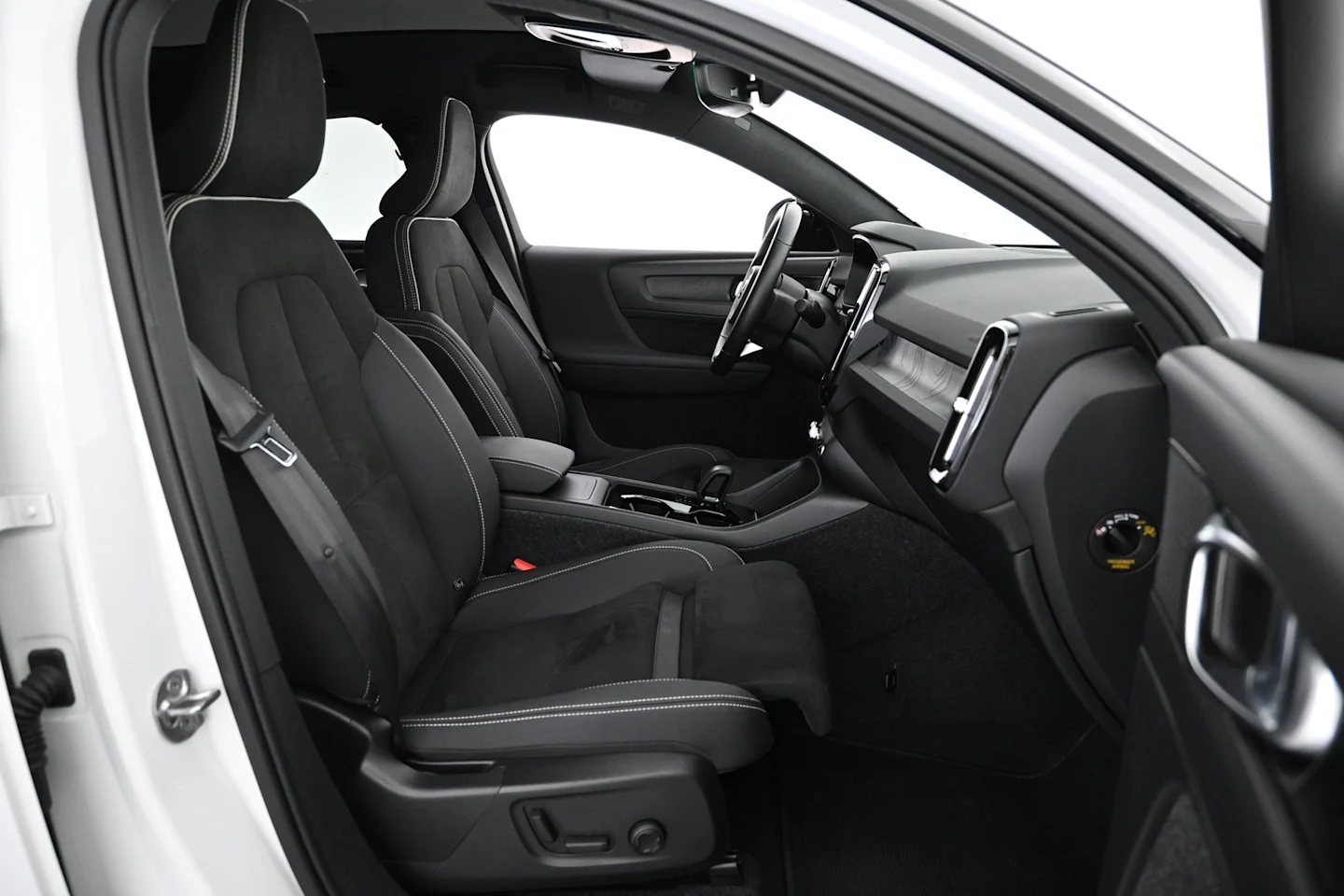 Car Image - 4UfiL8N8RRCDPUzE5zffQo