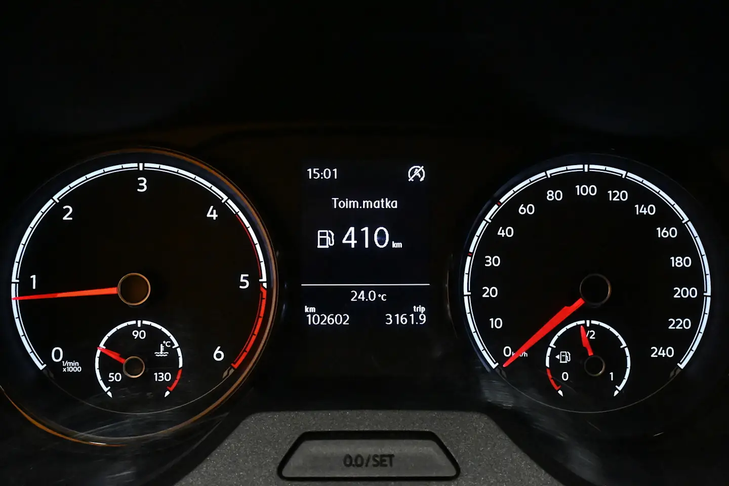 Car Image - ZyW2oKsnThRb8ZLBKBFoB