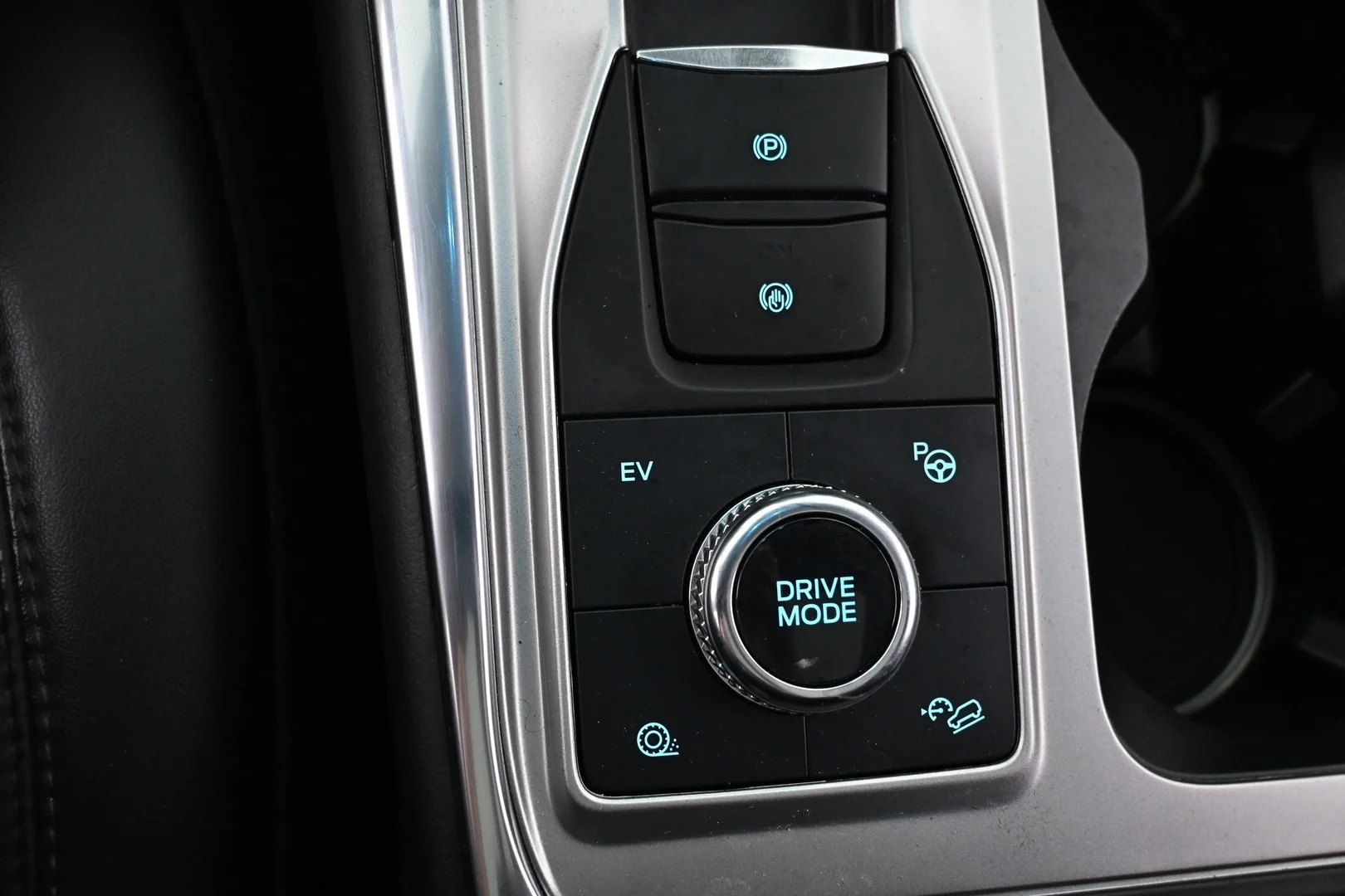 Car Image - 7iYdNEPHaHx2LWb7d5crJc