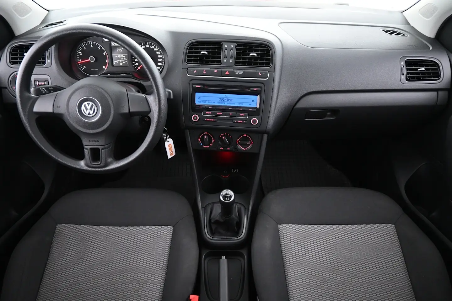 Car Image - 2i9BTbBSpzlQP9OpUmsEWV