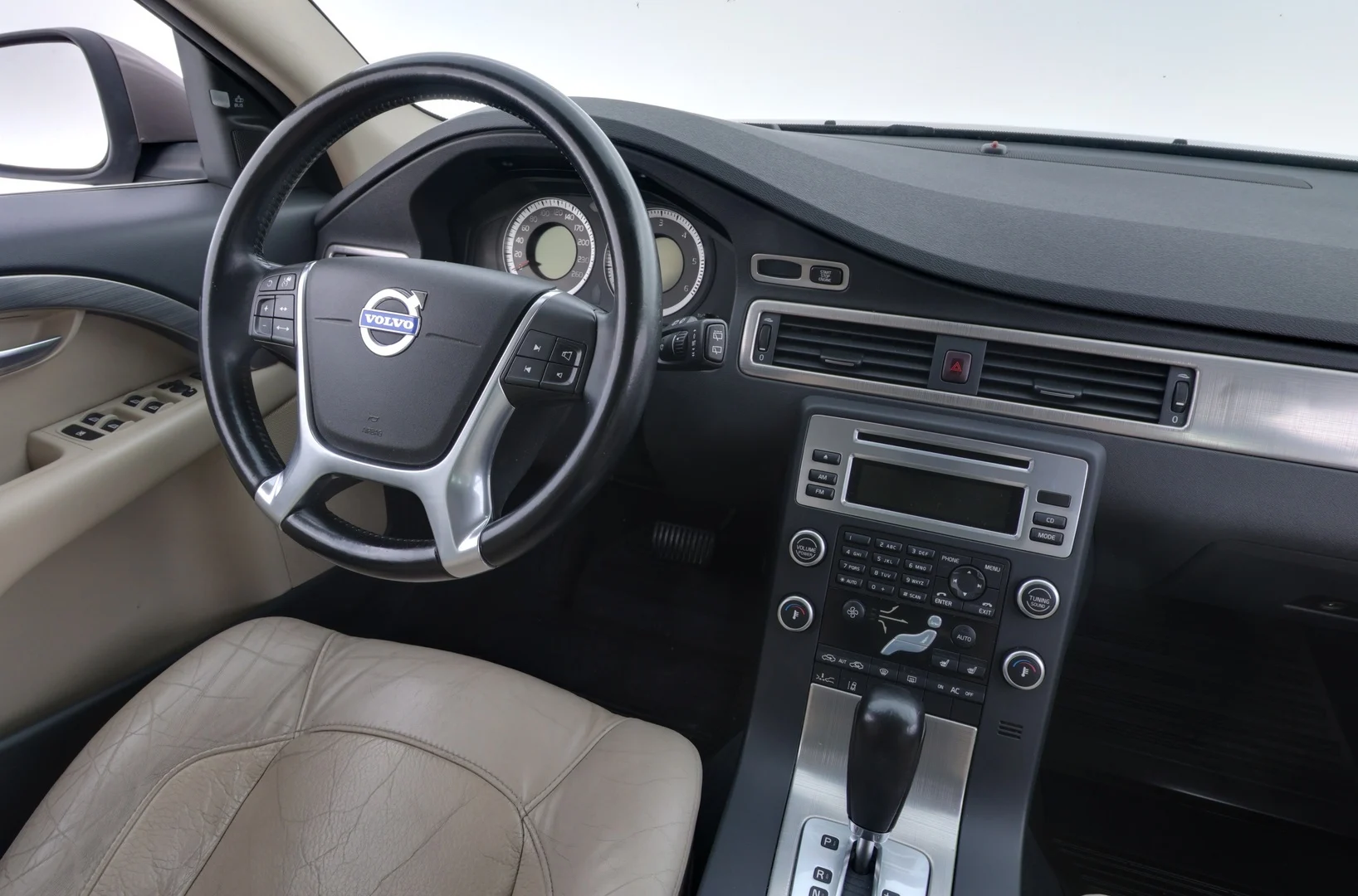 Car Image - 7JxaqM4b6E0vB2yfeOvrBJ