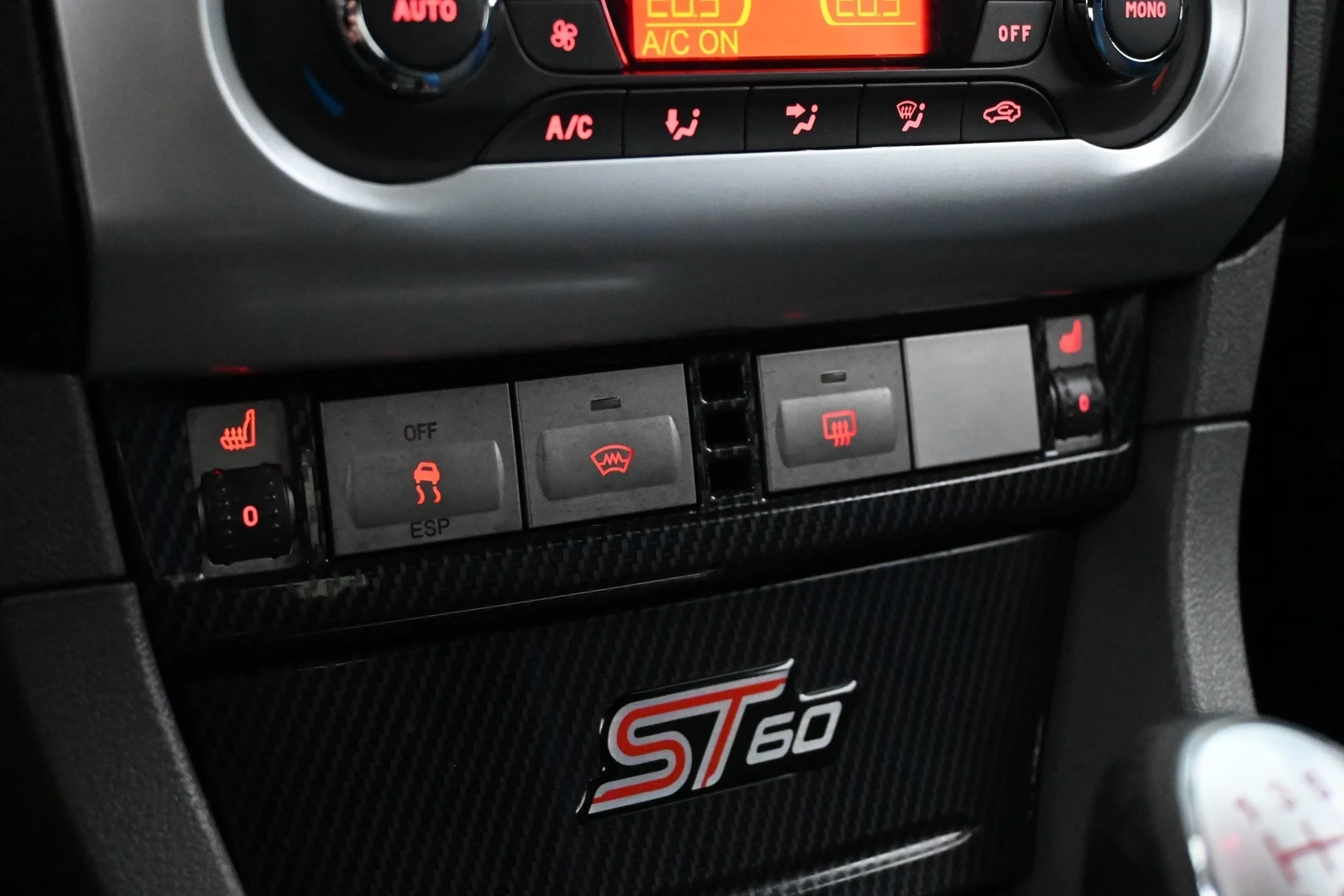 Car Image - RZRAcnmaUxMZu67qYdEMj