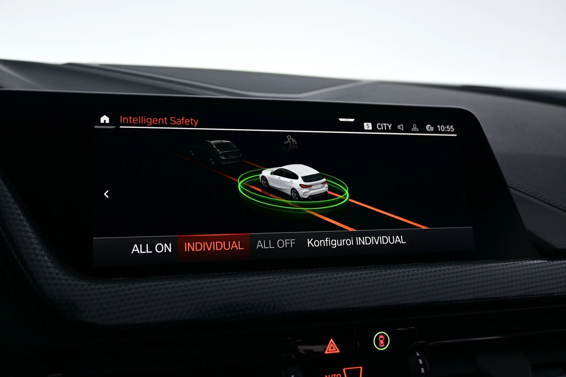 Car Image - 4AzMcLFYjoDcvAS9yQE4kg