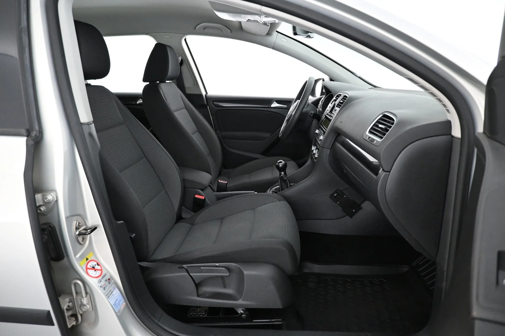 Car Image - 1QHjEPdYDaKORNDYpZjqGX
