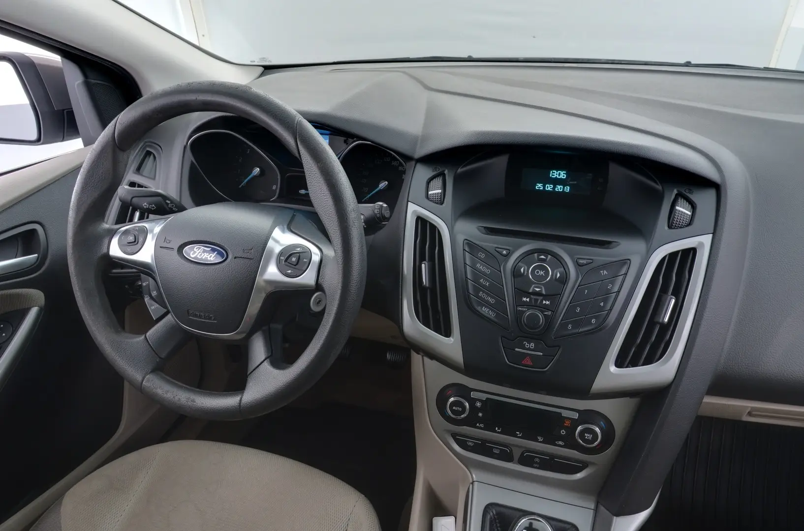 Car Image - 57FlmAbZcVK6wV7RIkM6NZ