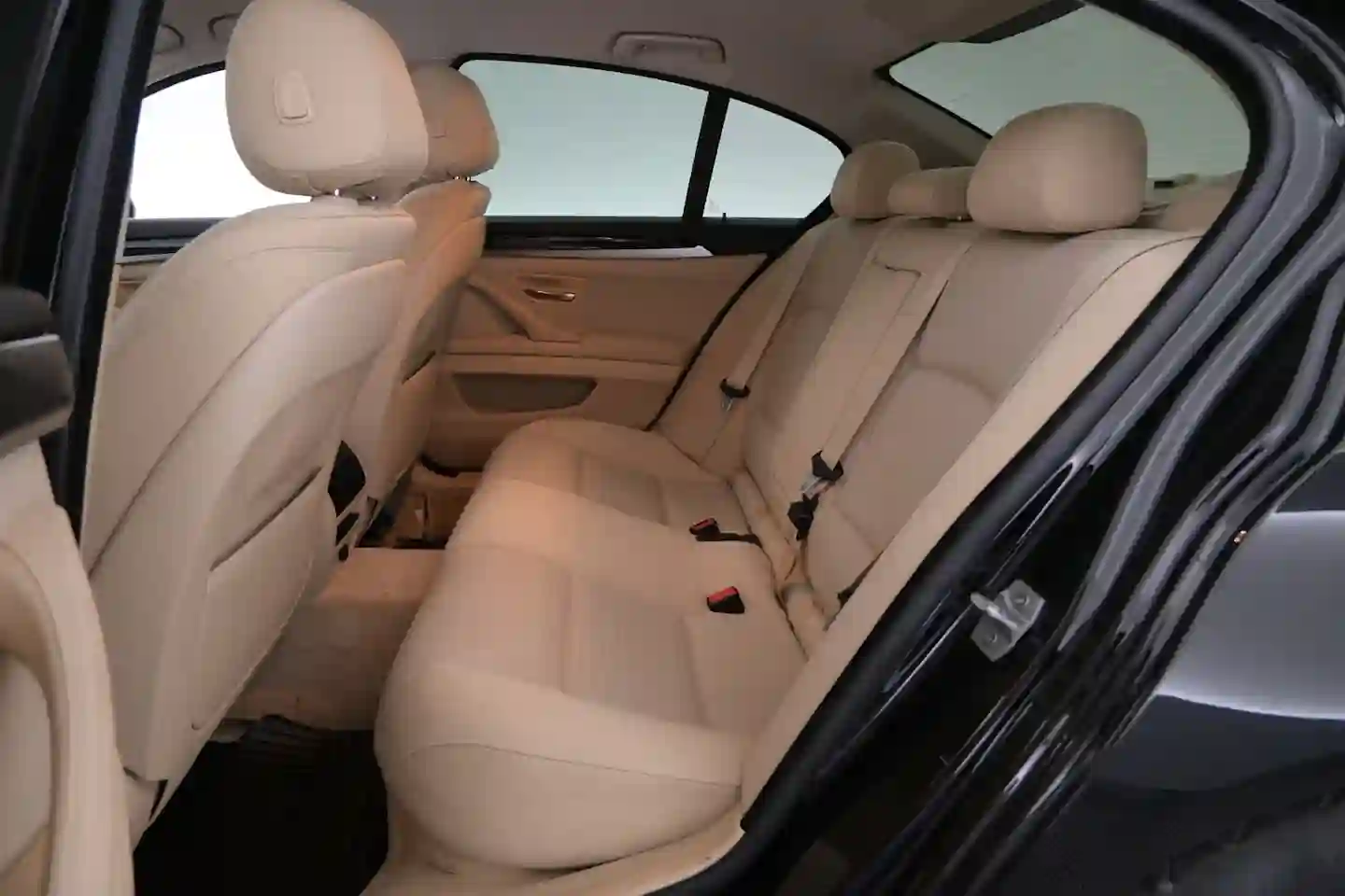 Car Image - 26Mlg1N8qDzmq2AMEK6ig8