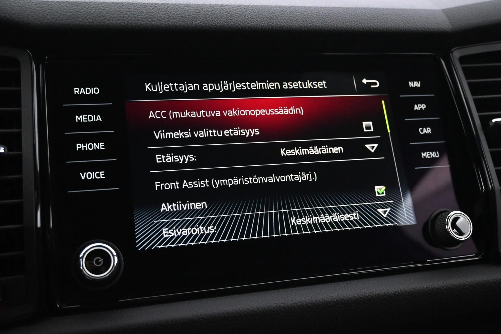 Car Image - 4kWf4DLbzT6Cdh8F7LGxhS