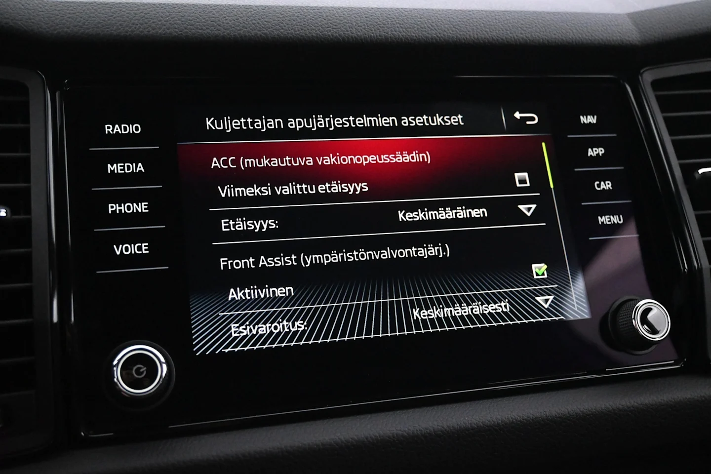 Car Image - 4kWf4DLbzT6Cdh8F7LGxhS