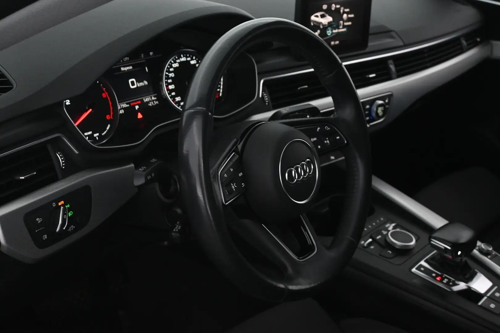 Car Image - 1nxAyhC3SXwyIJkm8xNO2l