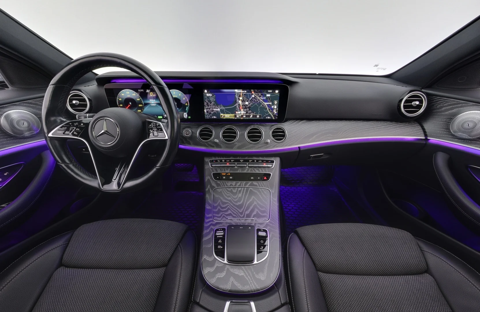 Car Image - 1IfMRQuouA5DKV6YbEFBLR
