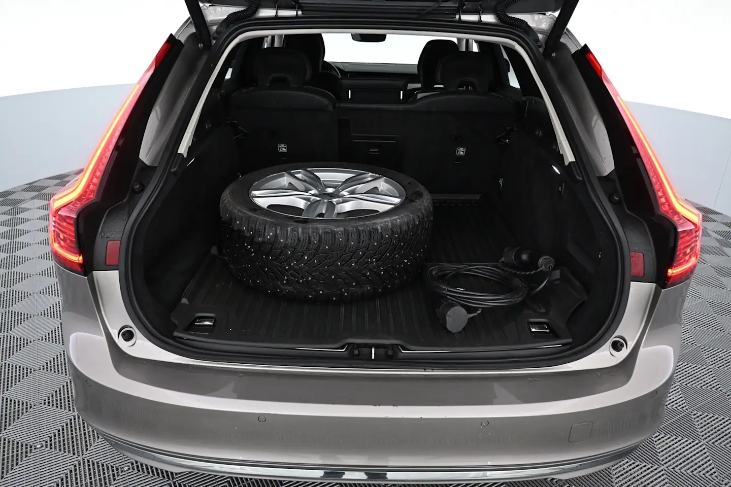 Car Image - 6D3GauIEAr492Epk1lmvVt