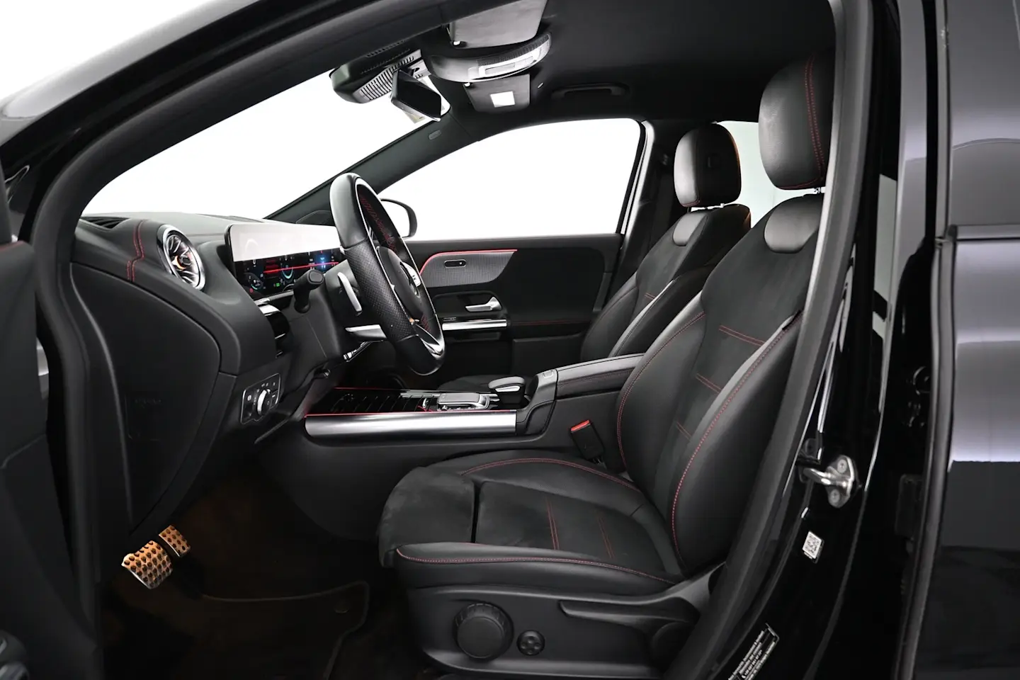 Car Image - 3b57GYfHkz8Dy7RlnfMpZt