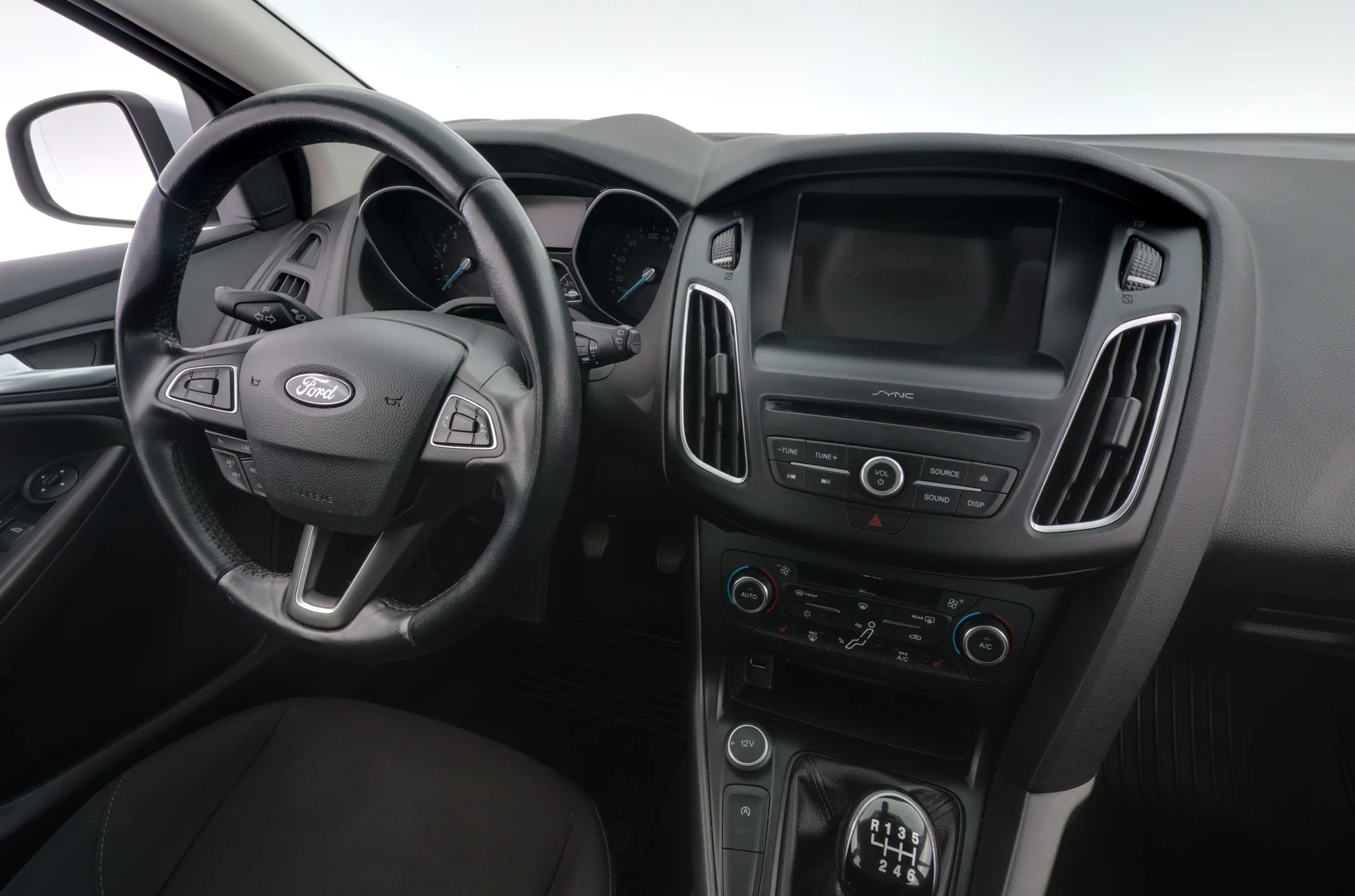 Car Image - 5XDLnUcyIRrAyDfjOuNd6U