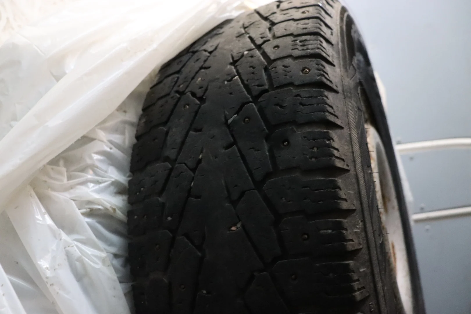 Car Image - 5YOZZQ4JNNlVicdN6fDKbD