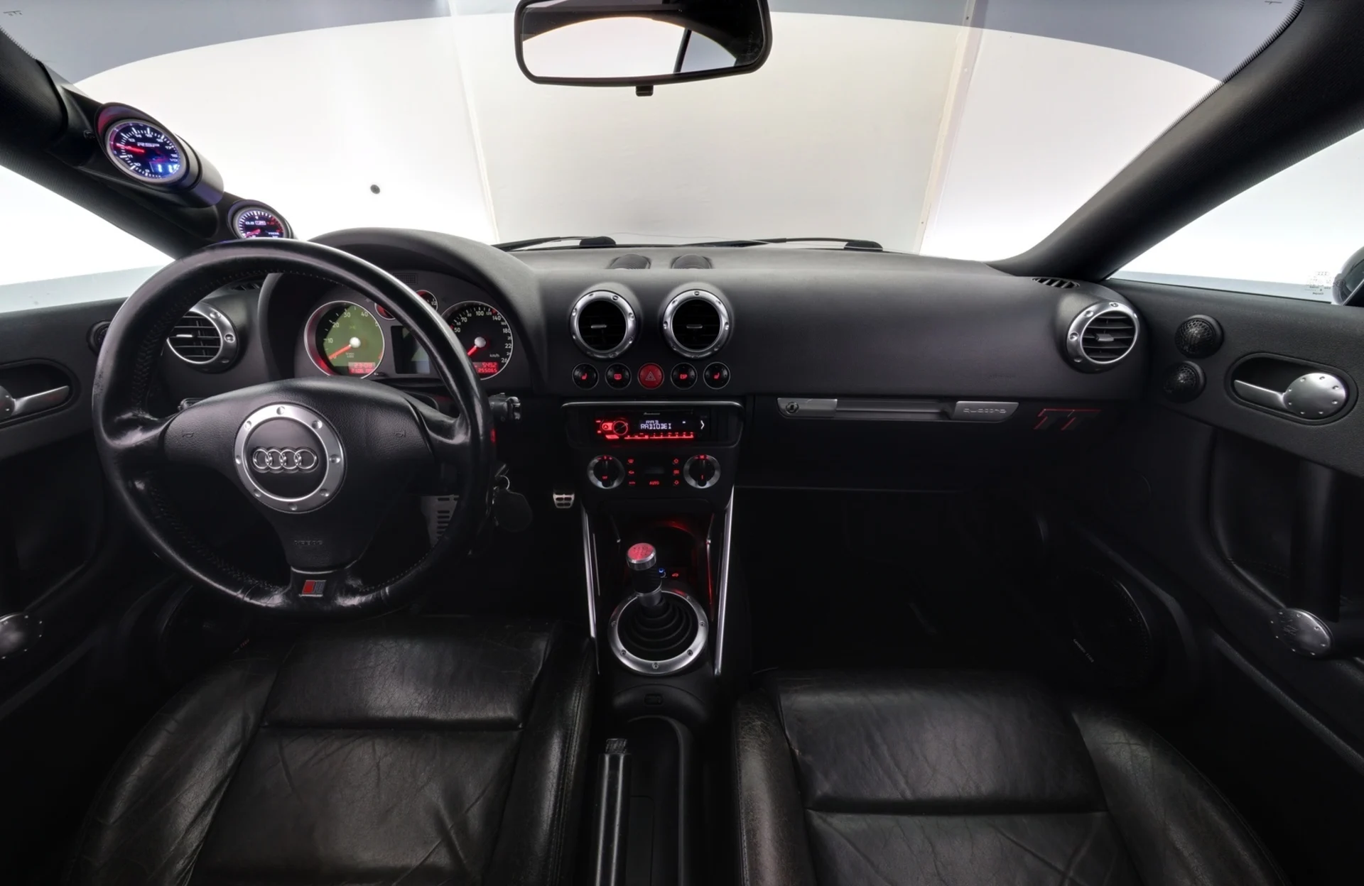 Car Image - 6VxtQi8Kj6qOXzelgtaZ67