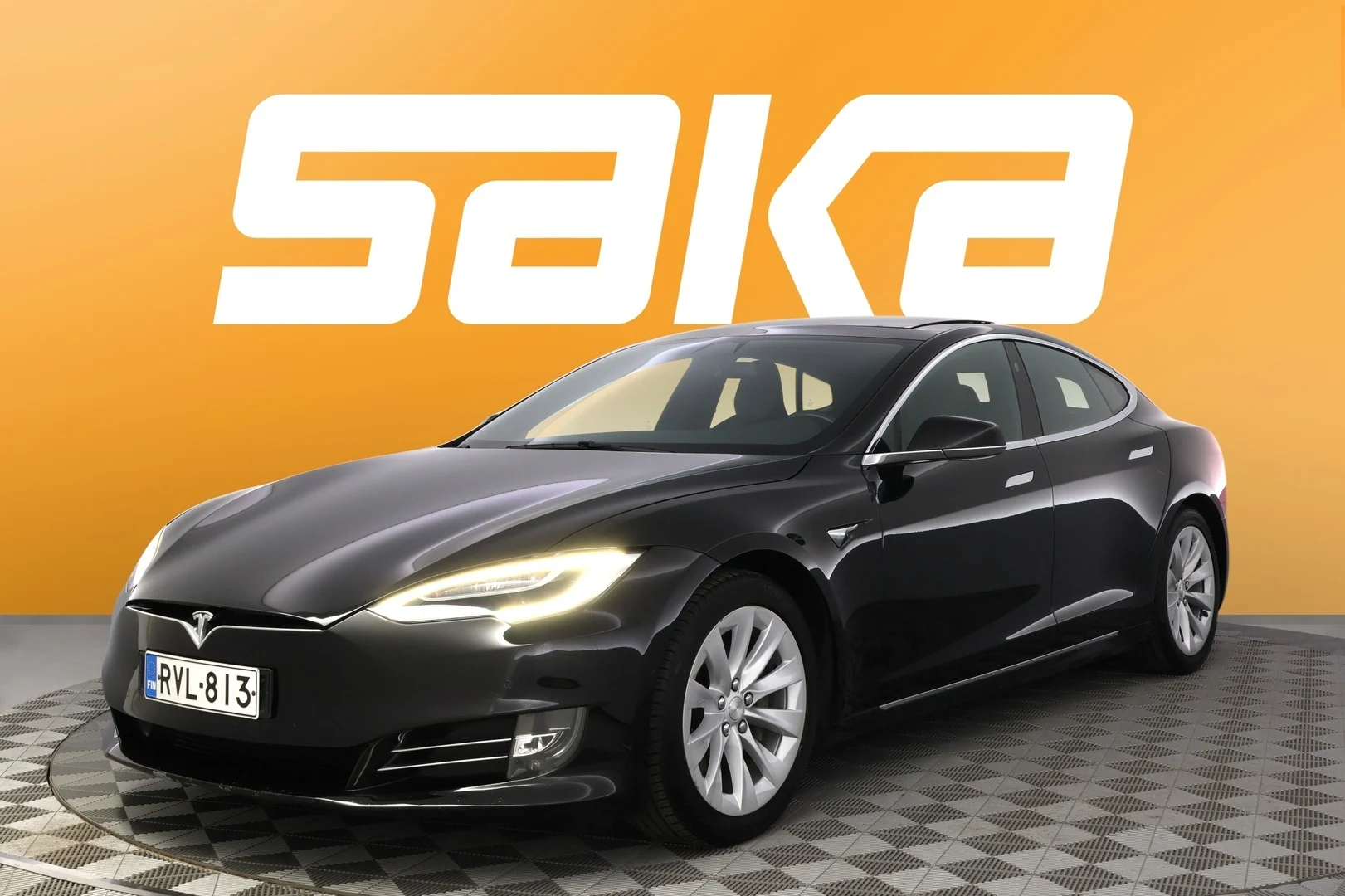 Car Image - 12vMNPaKT7uRSKqpDzD4jy