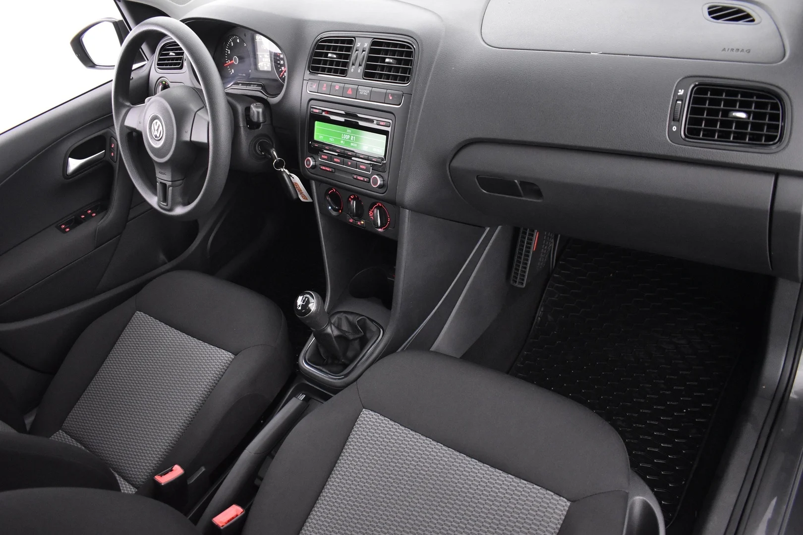 Car Image - 2rKn4bltKem4y3jaBfxYIr