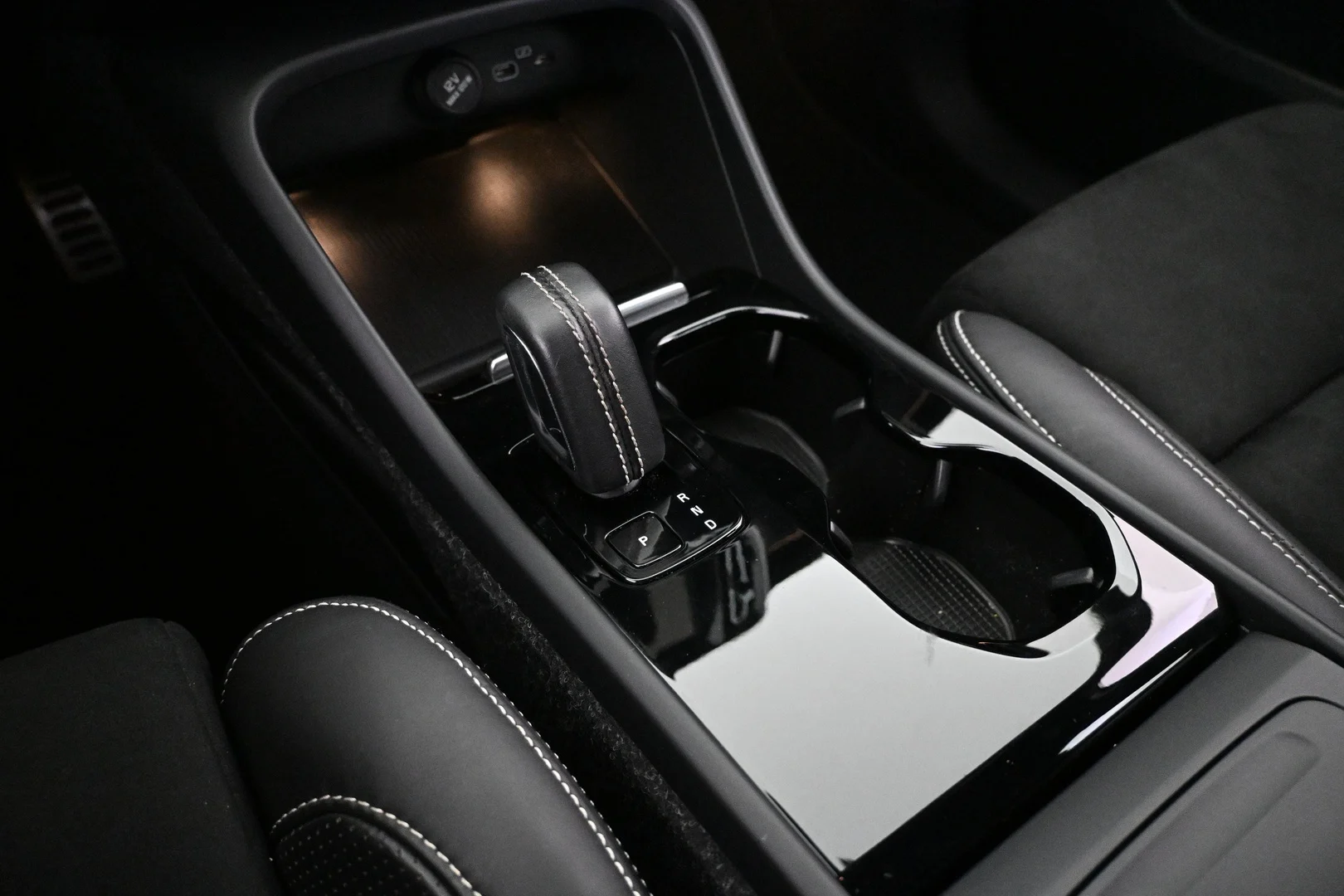 Car Image - 40C4E9Zyb04wqDXehTeDHY