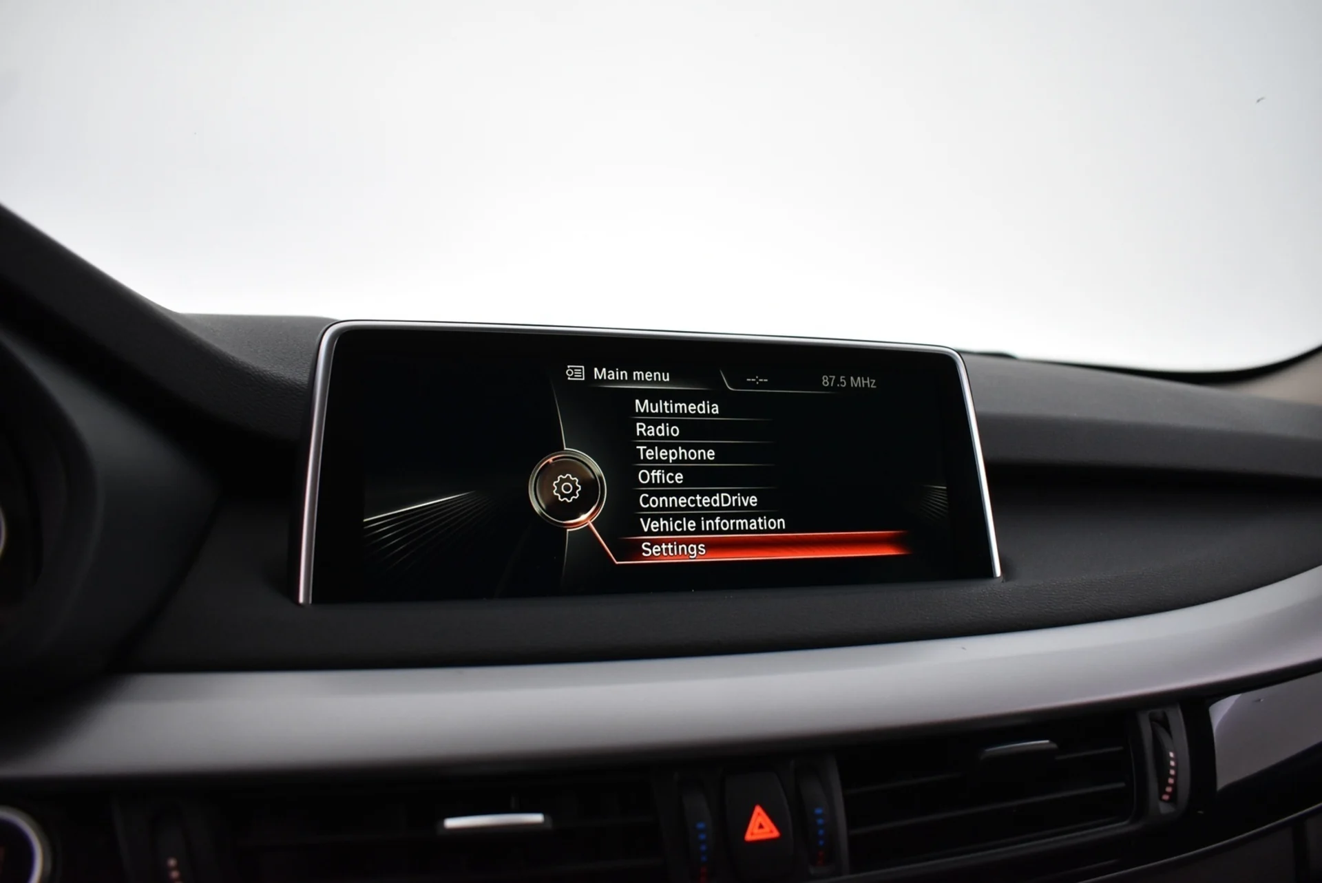 Car Image - 1neuPDgB5Fj7fhp0AASmiM